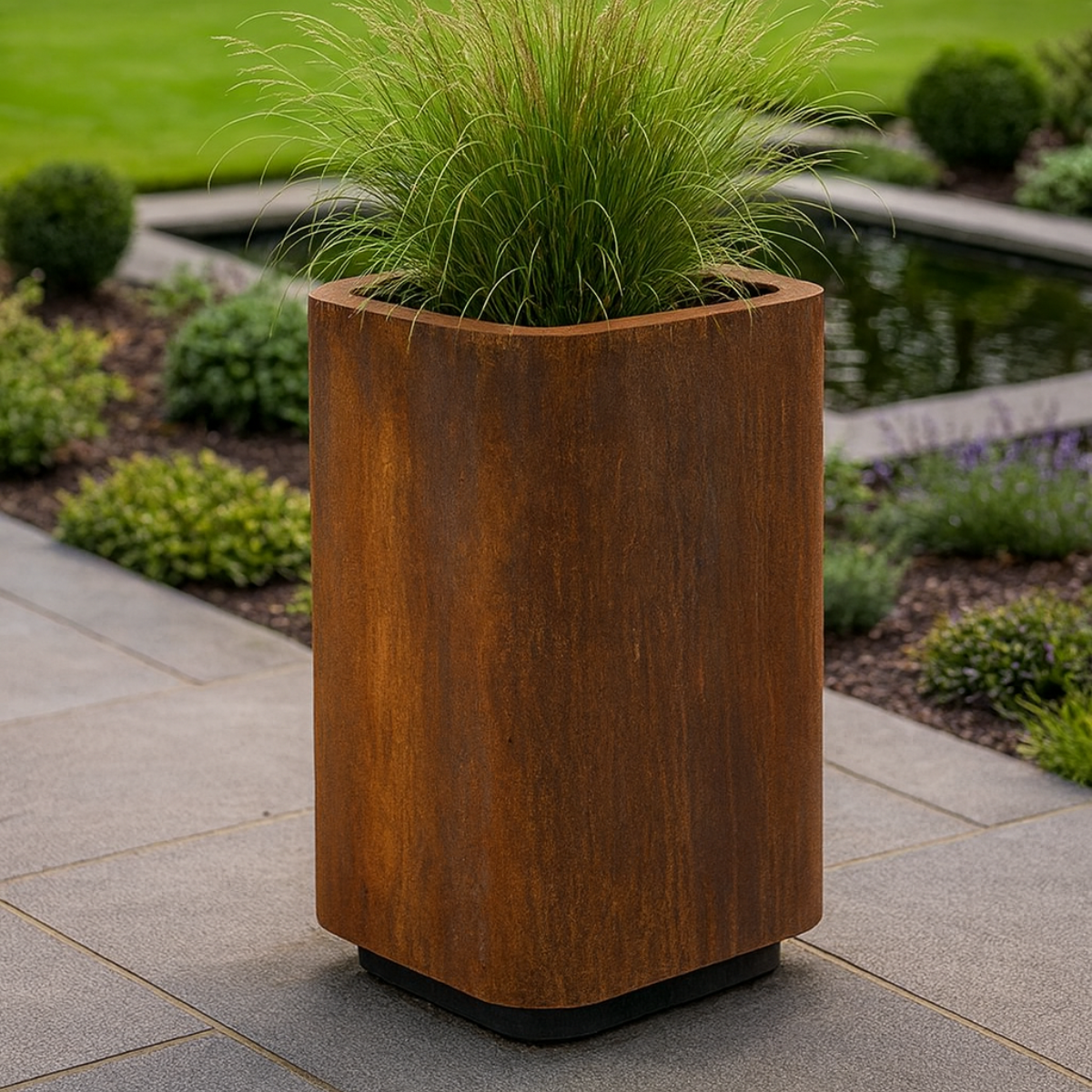 Pflanzkübel FORMA aus Cortenstahl, 50 x 50 x 80 cm