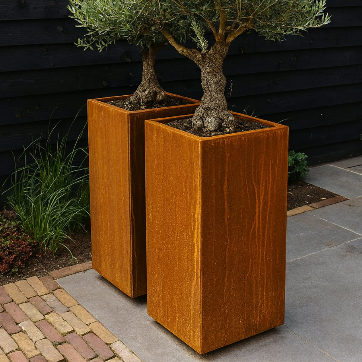 Pflanzkübel CORTEA aus Cortenstahl, 50 x 50 x 100 cm