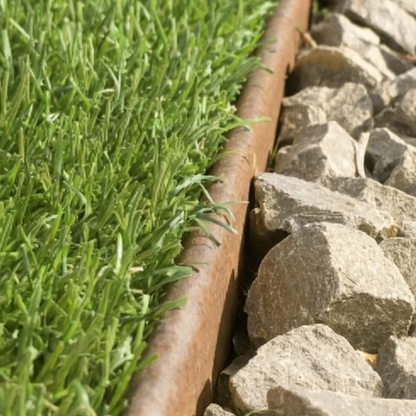 Kantenschutzleiste aus Cortenstahl BORDURA 100 x 15 cm